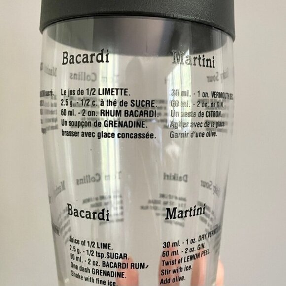 Glass Cocktail Shaker w/ Plastic Lid Bilingual Recipes - 3-piece - Picture 2 of 8